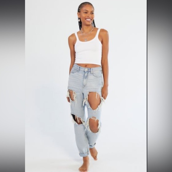 BDG High-Waisted Mom Jeans - Picture 1 of 12